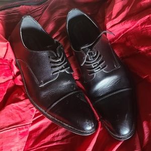 Joseph Abboud black dress shoes. Size 11 Mens